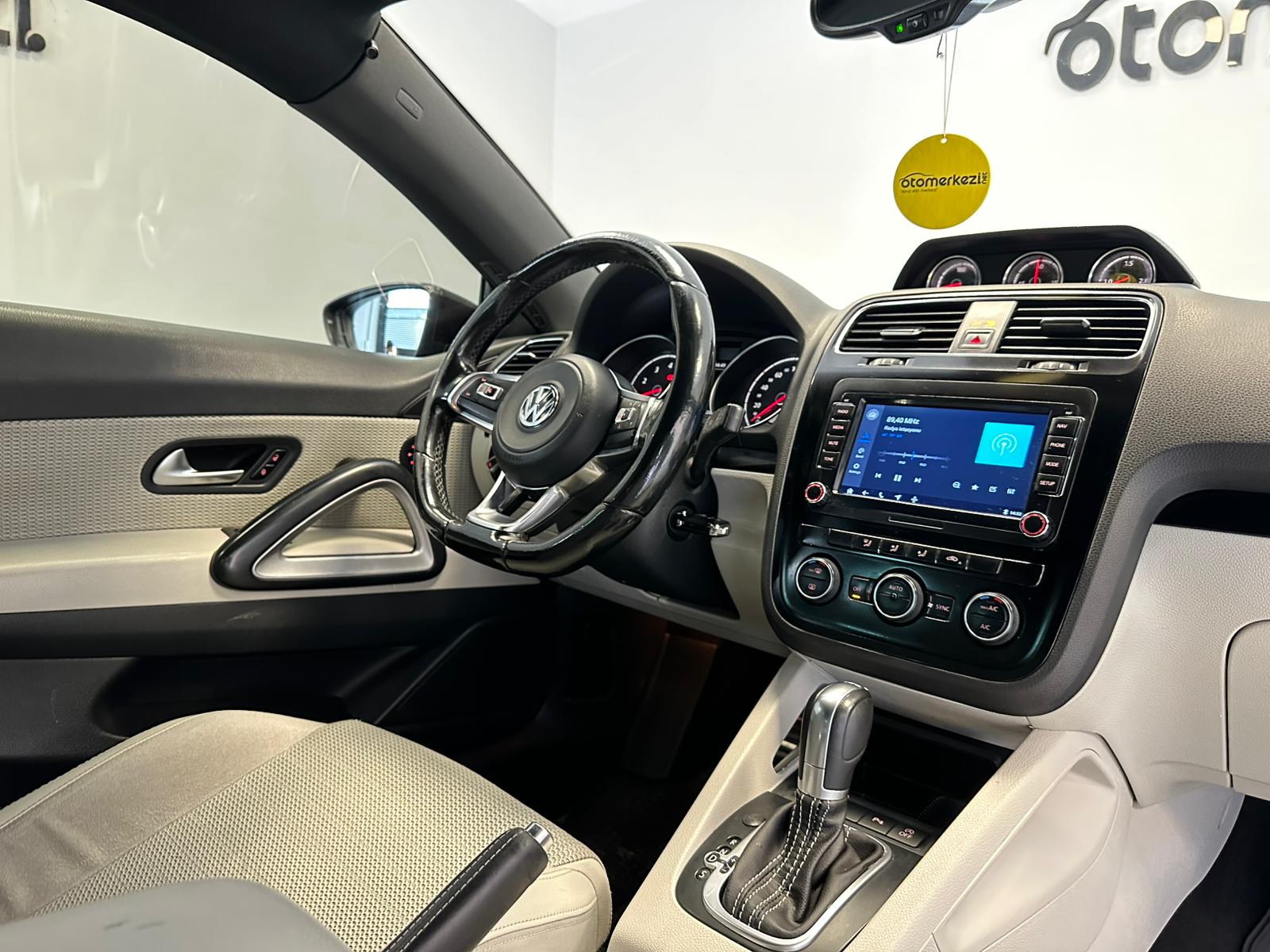 VOLKSWAGEN SCIROCCO 14